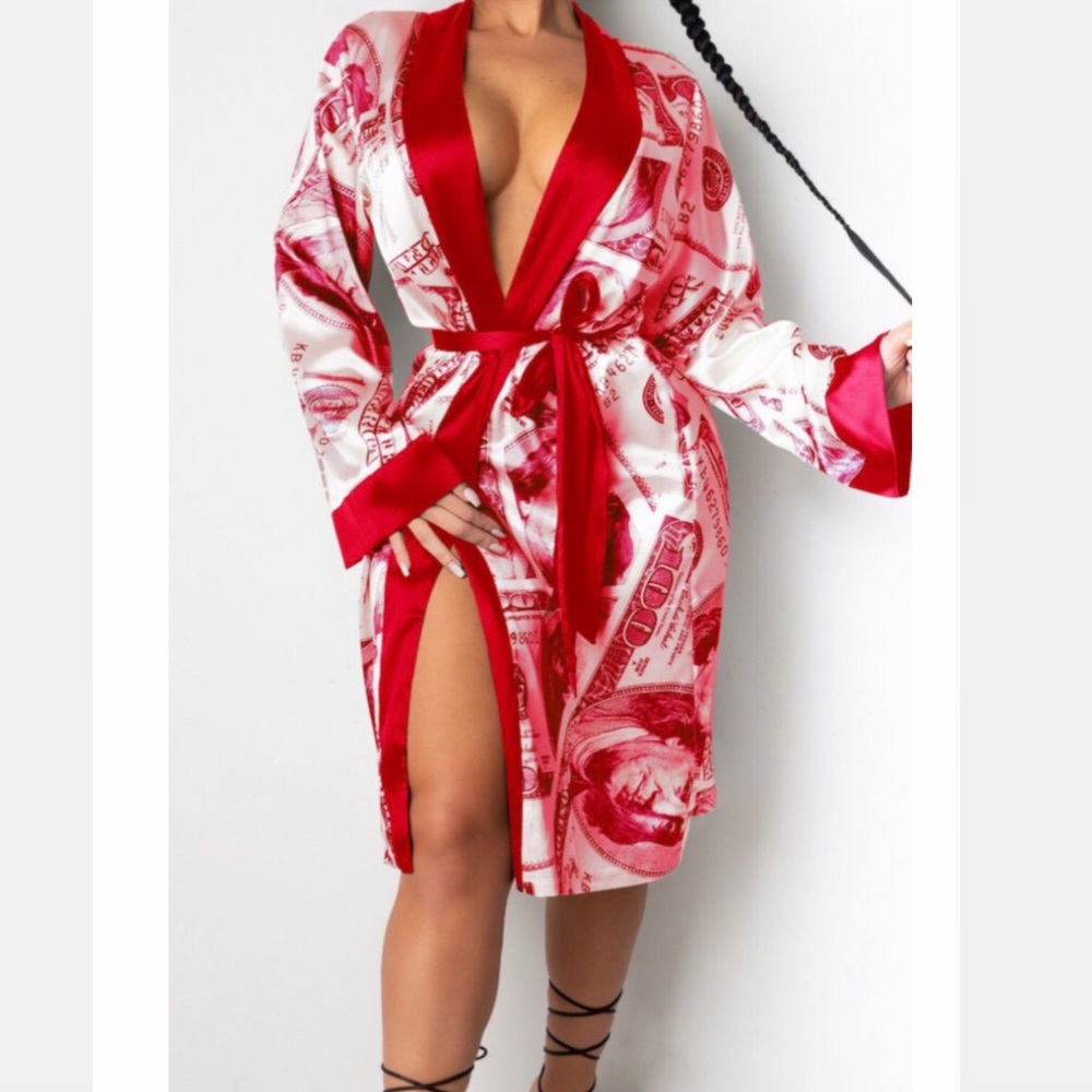 Cash money robes
